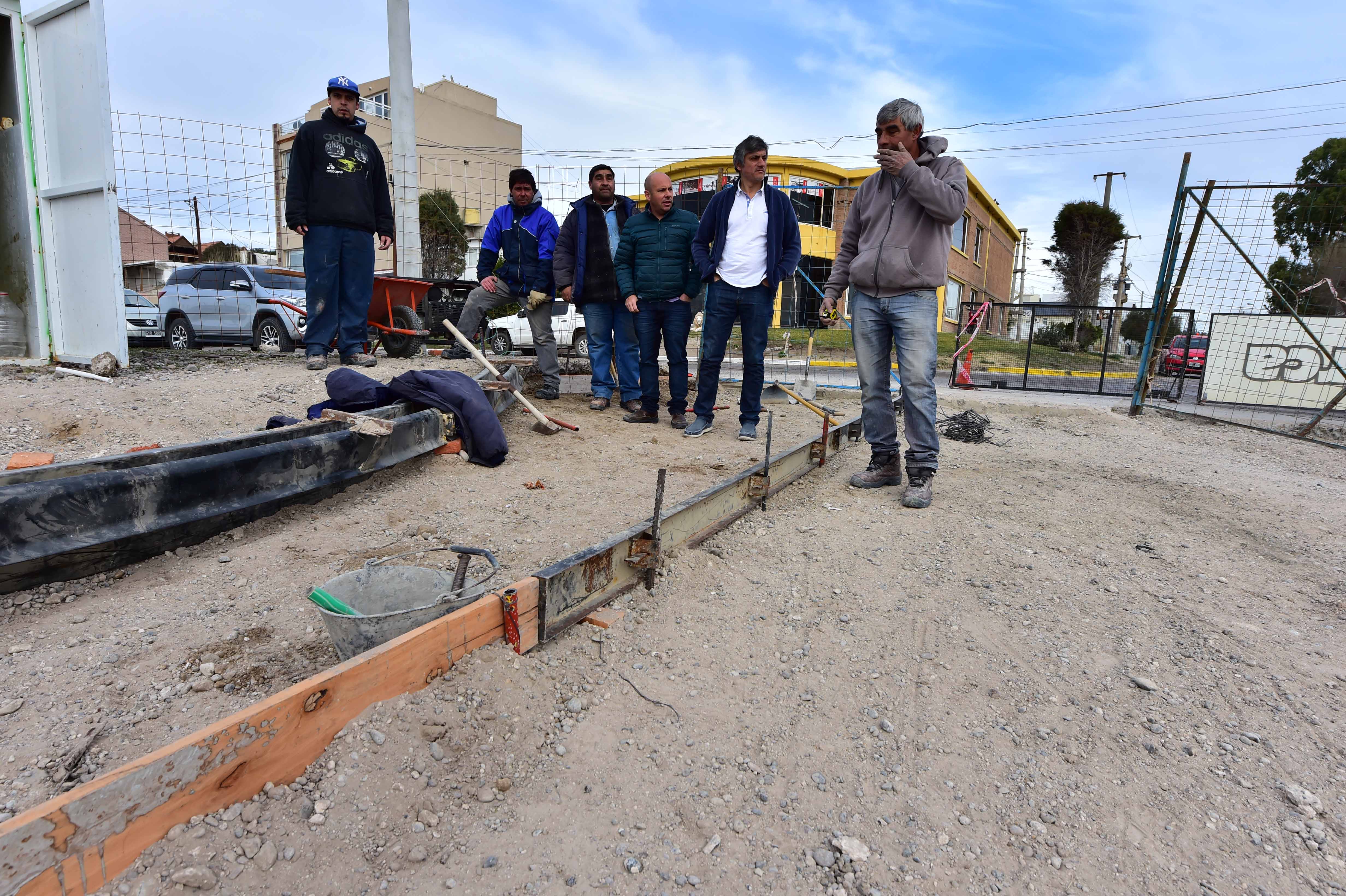 Sastre recorrió obras en la ciudad