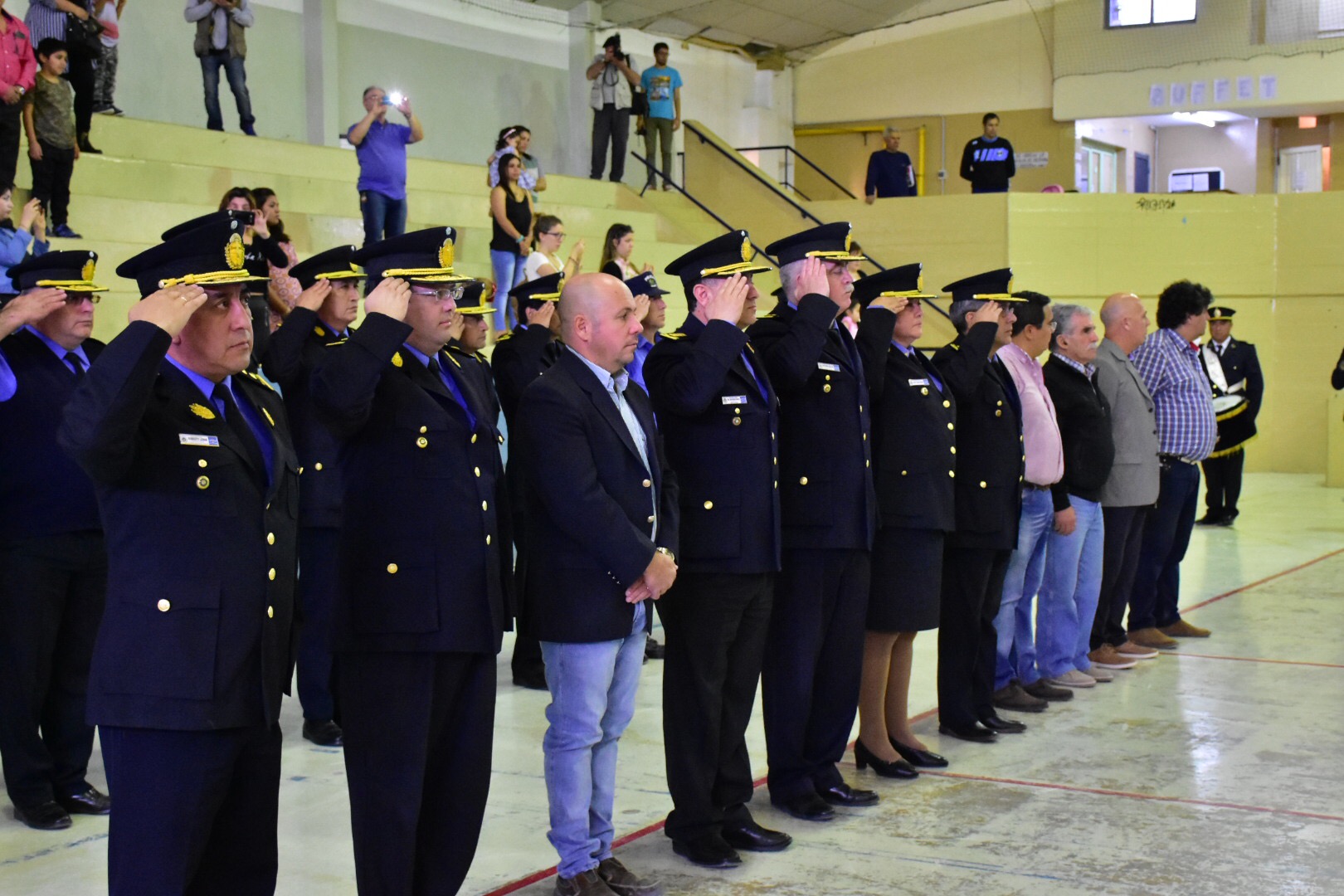 Sastre participó del acto de ascenso de efectivos de la Policía del Chubut