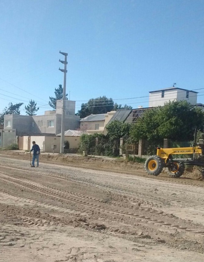 Un excelente avance en los trabajos de pavimentación de varias calles de Madryn.