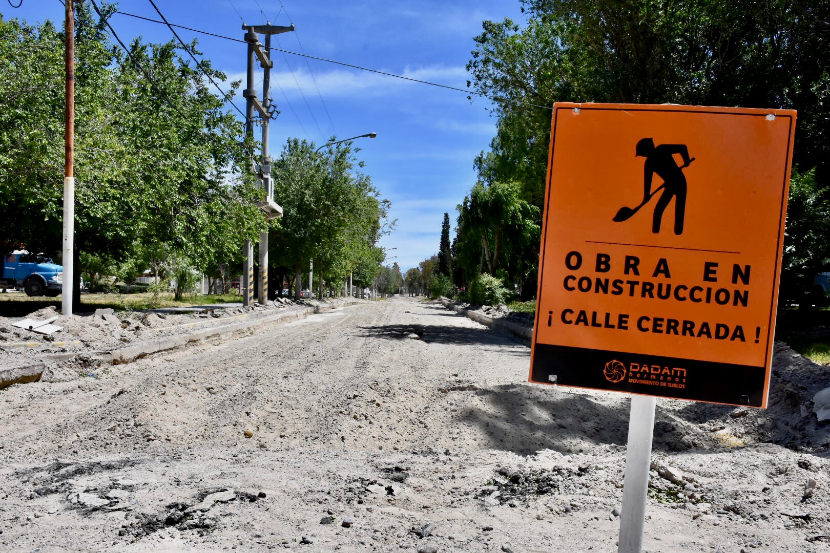 Sastre confirmó inicio de obra de asfalto en calle Feldman