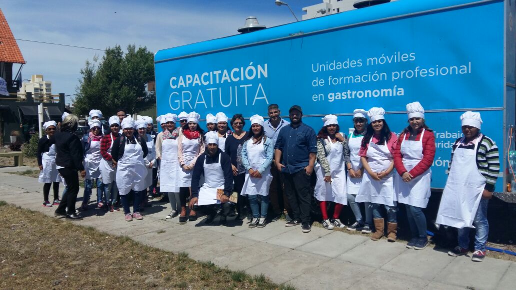 Más de 250 personas realizaron prácticas en el programa de entrenamiento laboral durante 2017