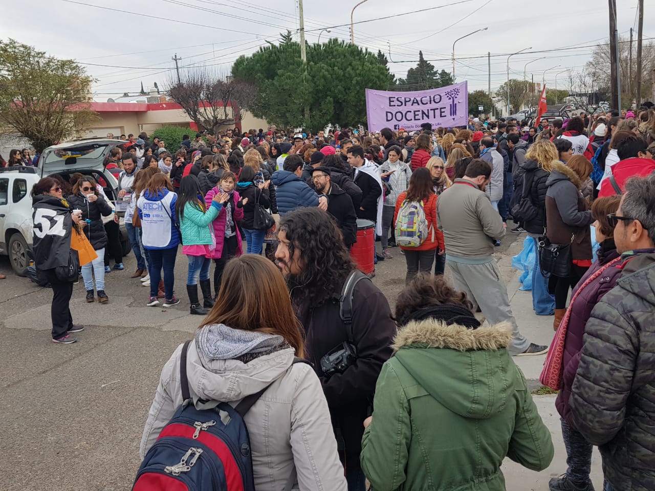 El Gobierno de Chubut pidió cuarto intermedio hasta las 18 horas