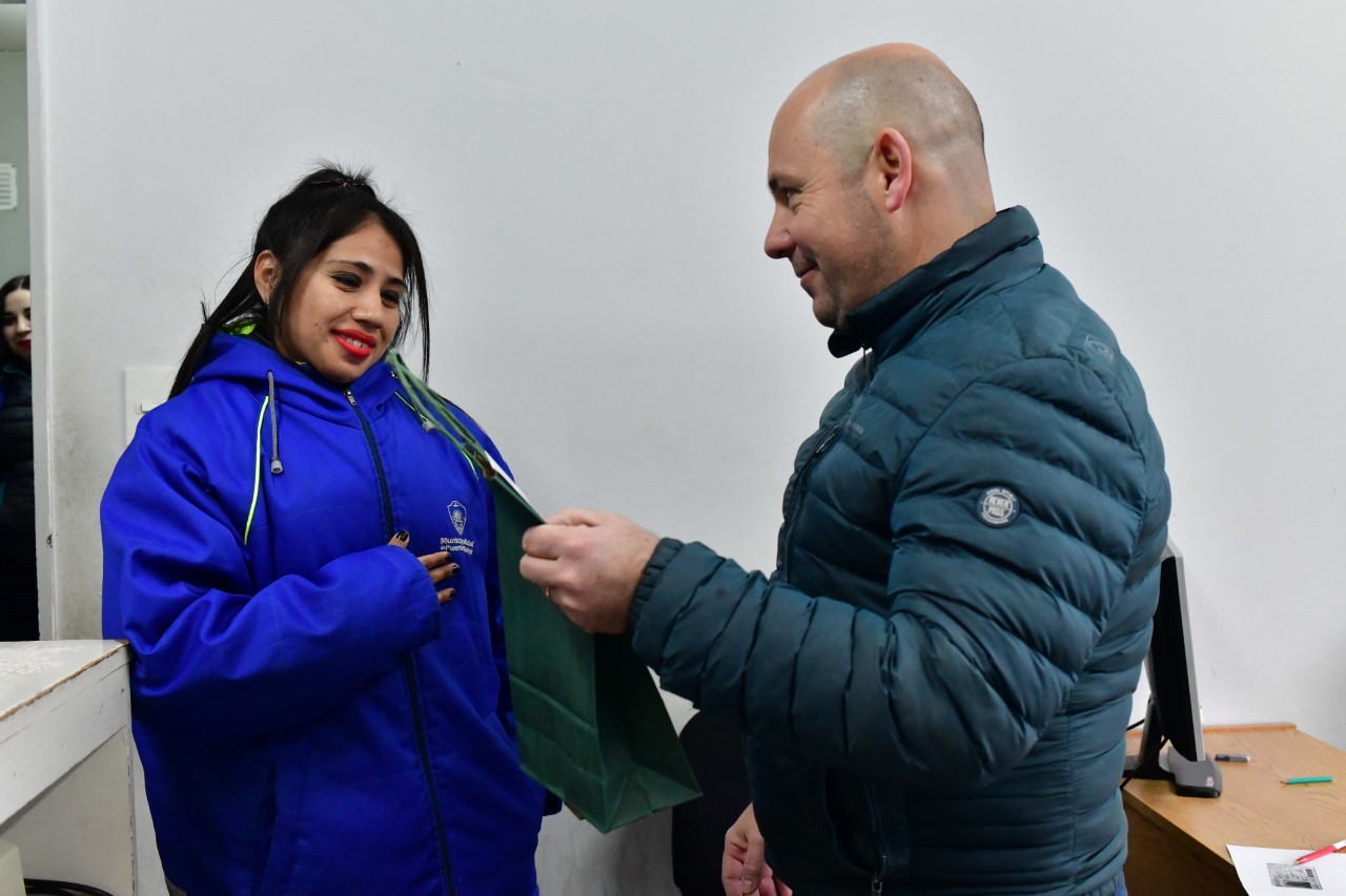 Sastre destacó a Brenda Oliveras del Sistema de Estacionamiento Medido