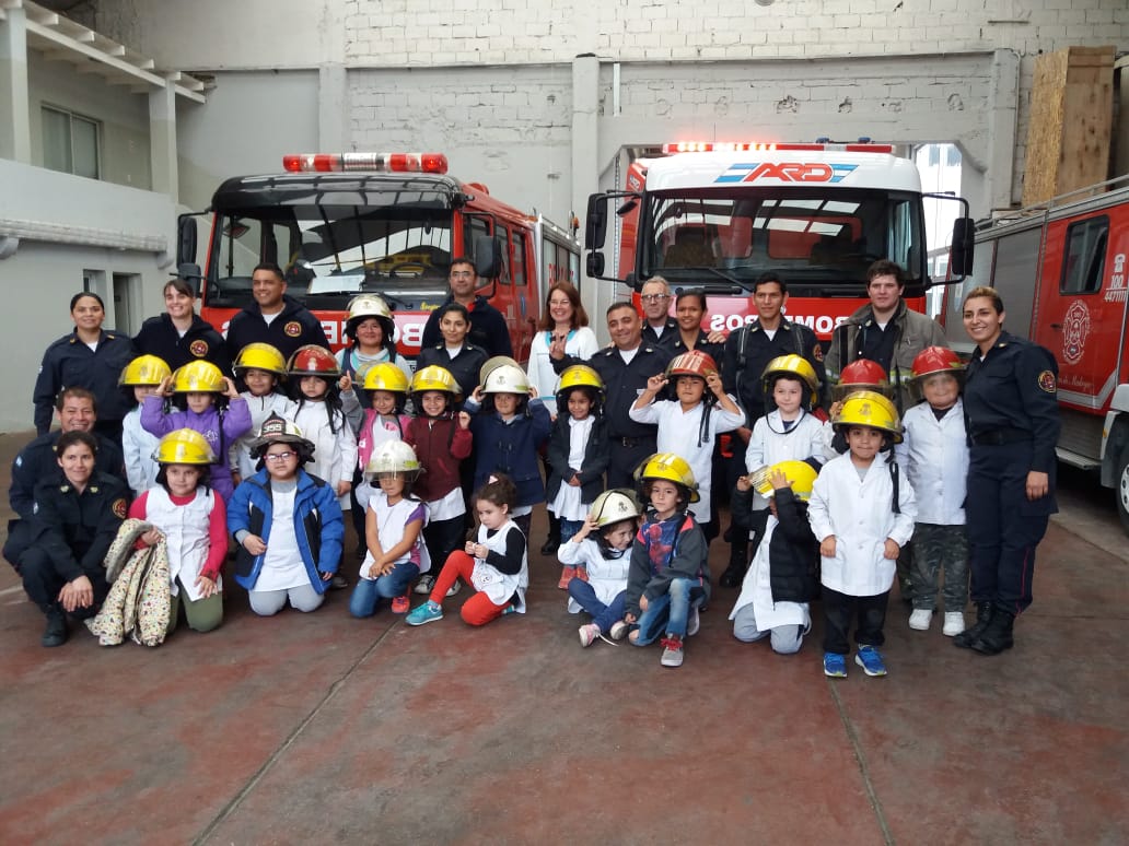 BOMBEROS MADRYN CIERRA UN AÑO DE INTENSA ACTIVIDAD EN CAPACITACIÓN A LA COMUNIDAD