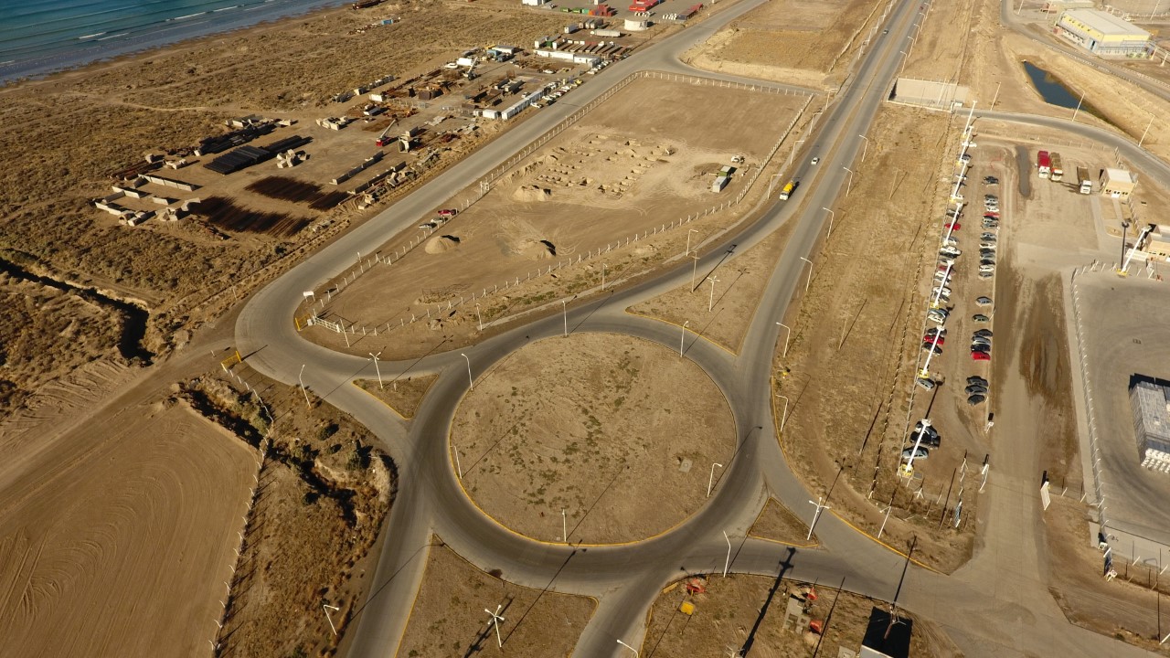 PLAZOLETA ACOPIO NORTE EN EL MUELLE ALMIRANTE STORNI