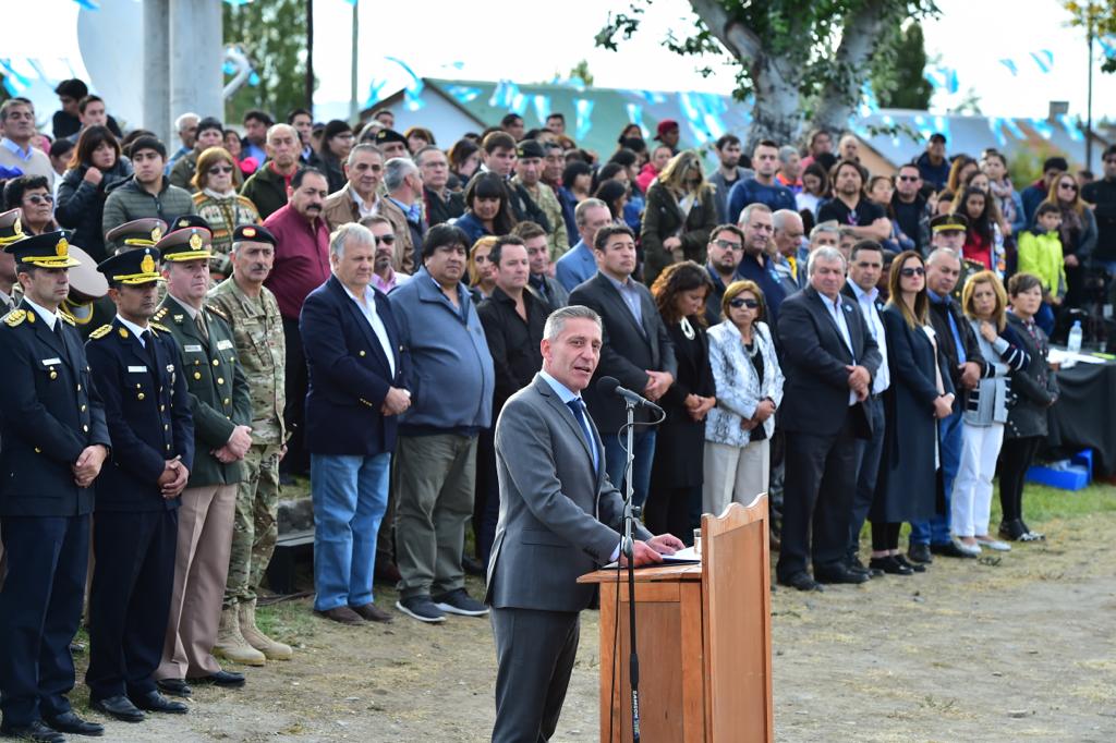 “Aquella guerra nos unió en la adversidad y mostró nuestra mejor faceta humana: la solidaridad”