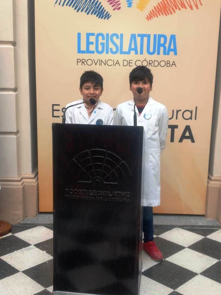 Estudiantes de la Provincia del Chubut estuvieron en el Parlamento Nacional Infantil