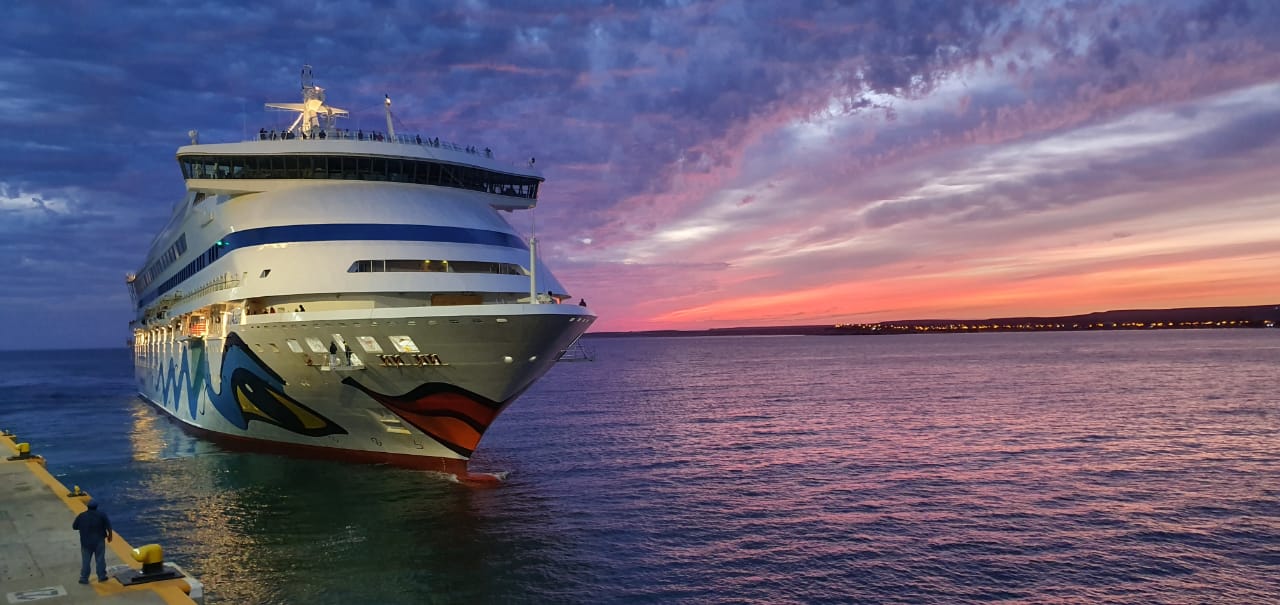 Ingresarán 46 buques al muelle Luis Piedra Buena durante esta temporada de cruceros