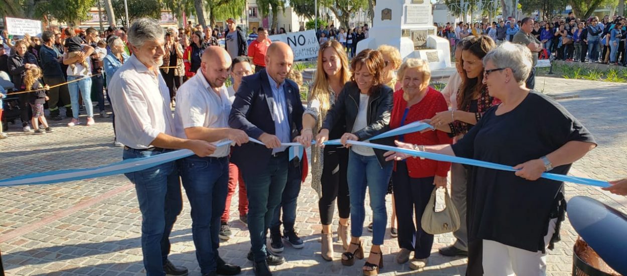 Sastre y su último acto: La plaza San Martín quedó reinaugurada