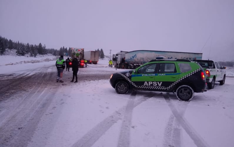 ESQUEL: SEGURIDAD VIAL REFUERZA LOS CONTROLES Y RECOMIENDA PRECAUCIÓN AL CIRCULAR