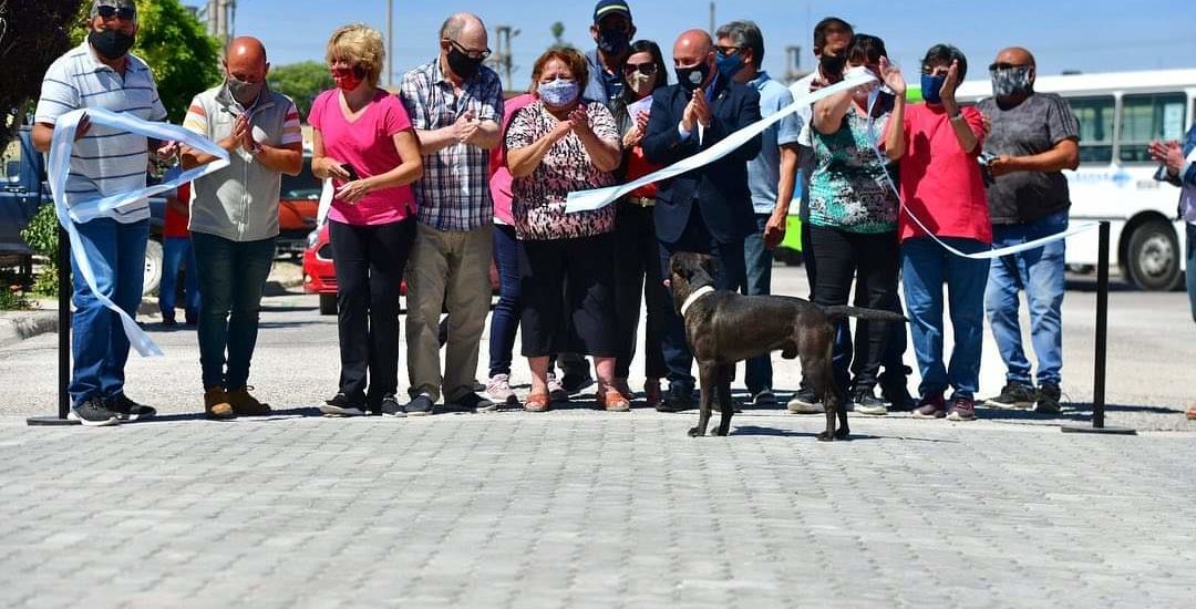 SASTRE INAUGURÓ LA PAVIMENTACIÓN DE LA CALLE PARANÁ