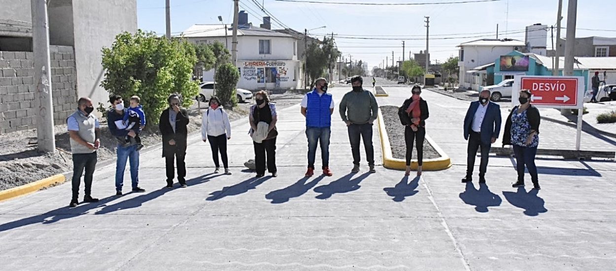 SASTRE HABILITÓ CIRCULACIÓN VEHICULAR EN LA CALLE ESTIVARIZ