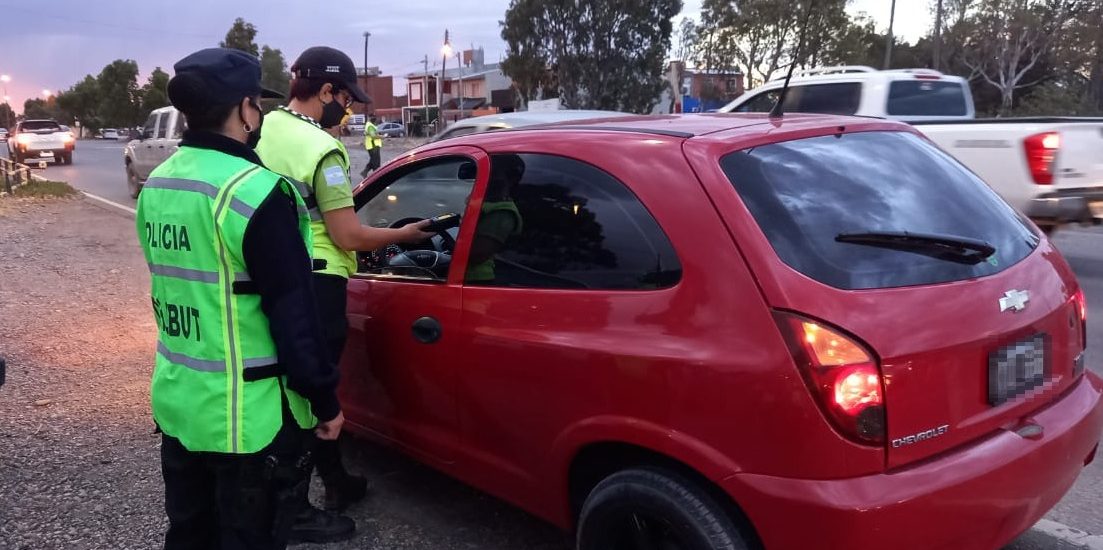 LA APSV RETIRÓ DE LA VÍA PÚBLICA A 83 CONDUCTORES POR INTOXICACIÓN