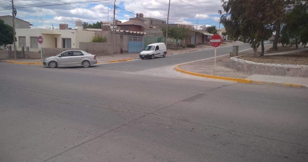 CAMBIO DE SENTIDO DE CIRCULACIÓN DE LA CALLE PARANÁ