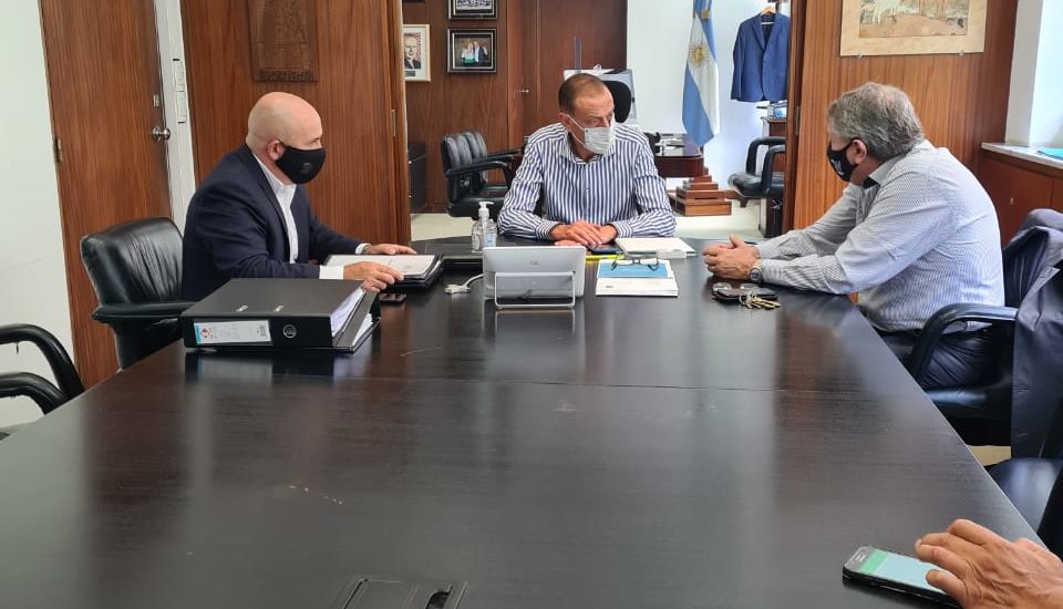 SASTRE SE REUNIÓ CON AUTORIDADES DE VIALIDAD NACIONAL Y CONFIRMÓ OBRAS PARA EL INGRESO A MADRYN