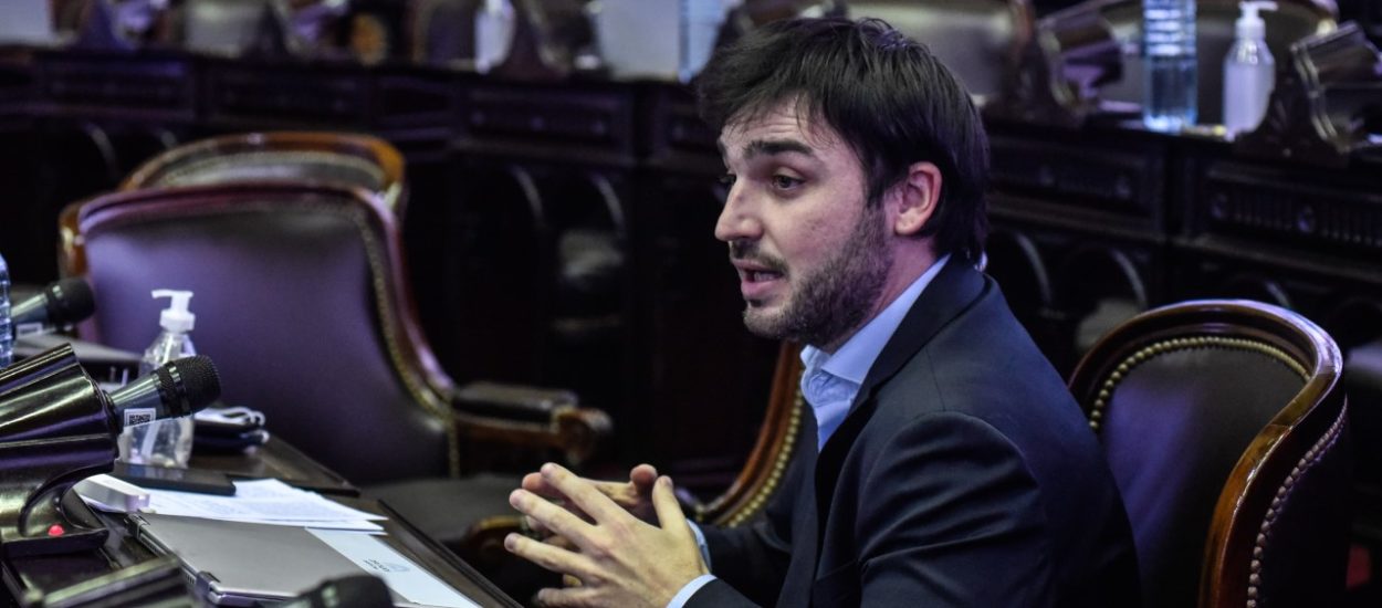 TORRES: “PEDÍ EL TRATAMIENTO URGENTE DE LA DECLARACIÓN DE EMERGENCIA PARA LAS ZONAS INCENDIADAS EN CHUBUT Y RÍO NEGRO”