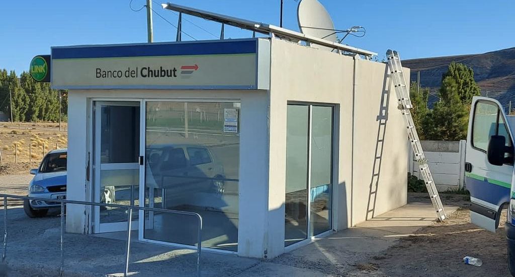 EL BANCO DEL CHUBUT IMPLEMENTA SISTEMAS DE ENERGÍA SUSTENTABLE EN SUS ATMS