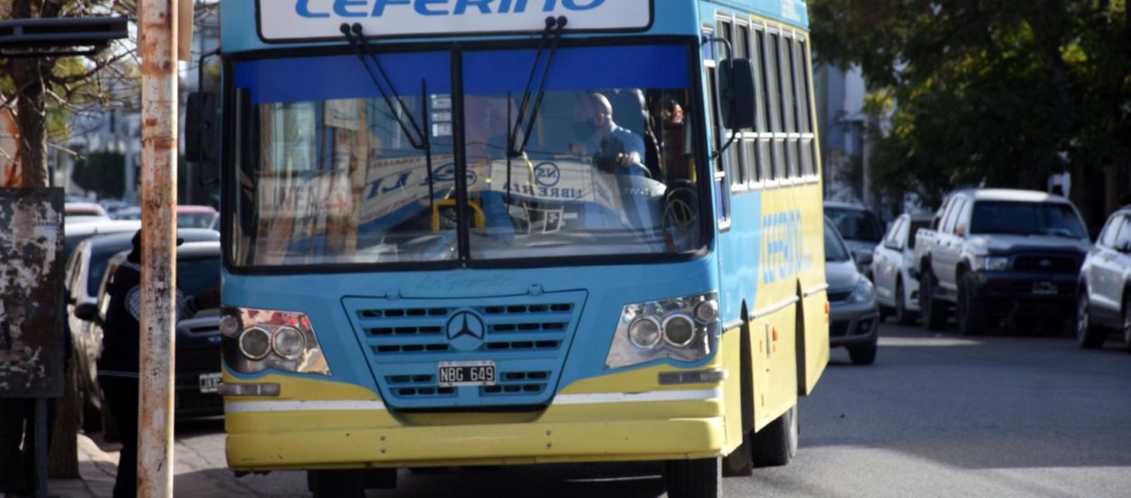 EL INTENDENTE ANUNCIÓ QUE EN MADRYN SE RESOLVIÓ EL PARO DE COLECTIVOS URBANOS