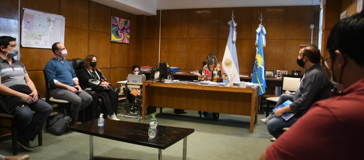 EL CONSEJO ASESOR JURISDICCIONAL SE REUNIÓ PARA TRATAR LA ACTUALIZACIÓN PARA LAS INSTITUCIONES EDUCATIVAS DE CHUBUT