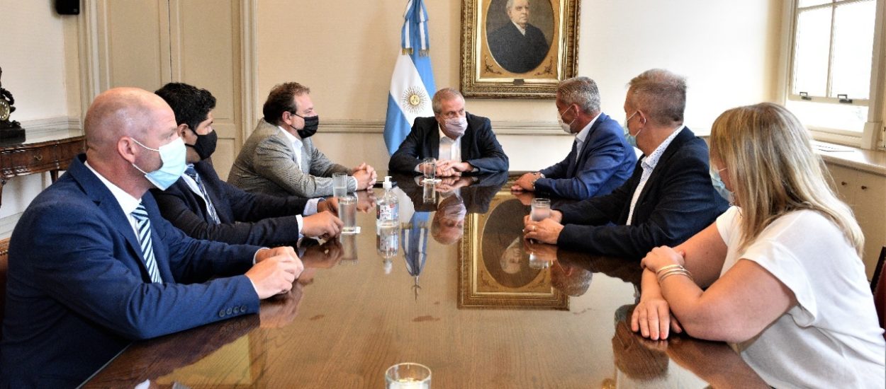 ARCIONI-PERCZYK: CHUBUT Y NACIÓN TRABAJARÁN JUNTOS PARA QUE EL 2 DE MARZO COMIENCEN LAS CLASES