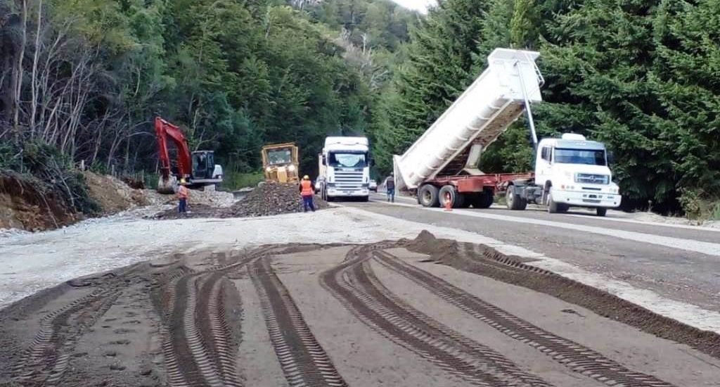 EL GOBIERNO DEL CHUBUT AVANZA CON LA PAVIMENTACIÓN DE LA RUTA PROVINCIAL Nº 71 EN EL PARQUE NACIONAL LOS ALERCES