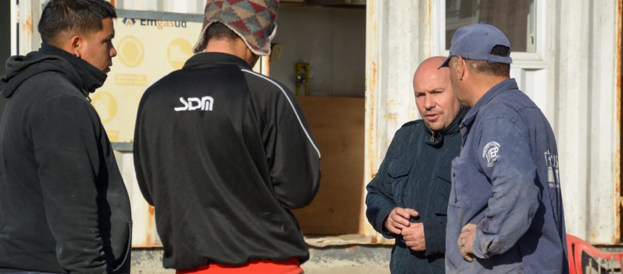 EL INTENDENTE RECORRIÓ LA OBRA DE EQUIPAMIENTO COMUNITARIO QUE SE ESTÁ EJECUTANDO EN EL BARRIO PRESIDENTE PERÓN