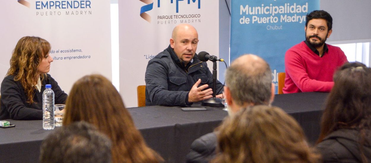 SASTRE PRESENTÓ EL PROGRAMA REDES PARA EMPRENDER: “PUERTO MADRYN SE FORTALECE COMO CABECERA INDUSTRIAL A NIVEL REGIONAL”