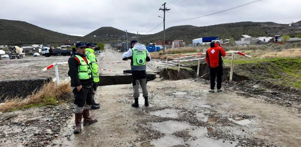 Por el temporal de lluvia, continúan los trabajos de asistencia por parte del Gobierno del Chubut en toda la provincia