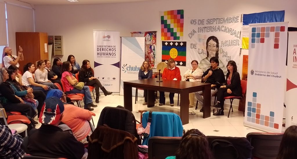 Salud presentó Campañas de Alimentación Saludable traducidas al mapuche