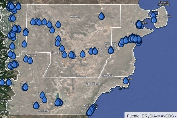 El Ministerio de Ambiente monitorea la calidad del agua en distintos puntos de la Provincia