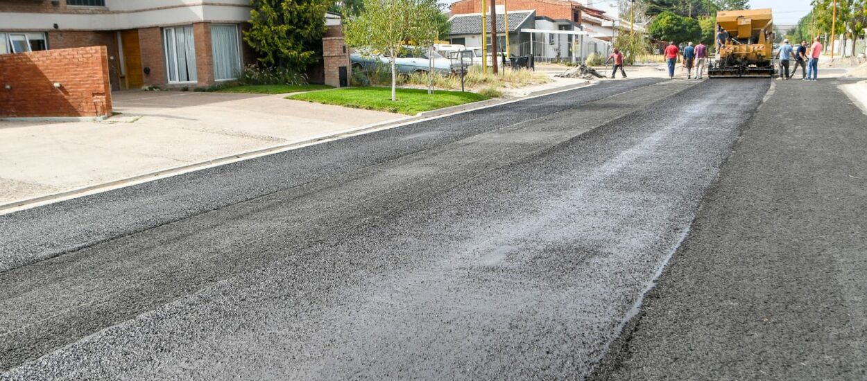 AVANZAN A BUEN RITMO LAS OBRAS QUE SE ESTÁN EJECUTANDO EN DISTINTOS SECTORES DE PUERTO MADRYN