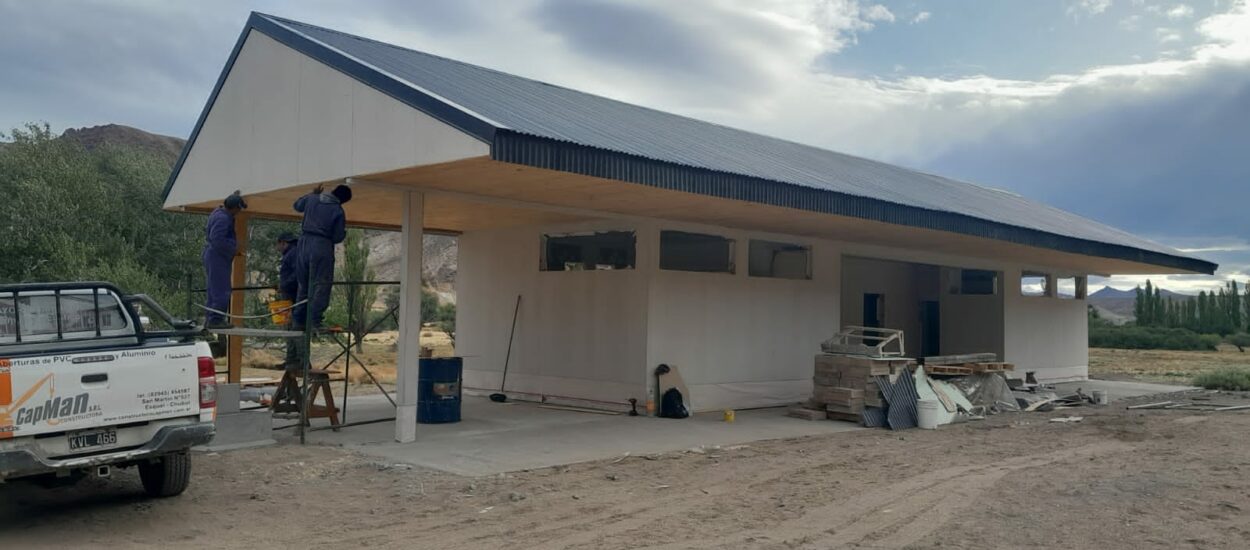 Avanza la construcción de infraestructura turística en el Área Natural Protegida Piedra Parada