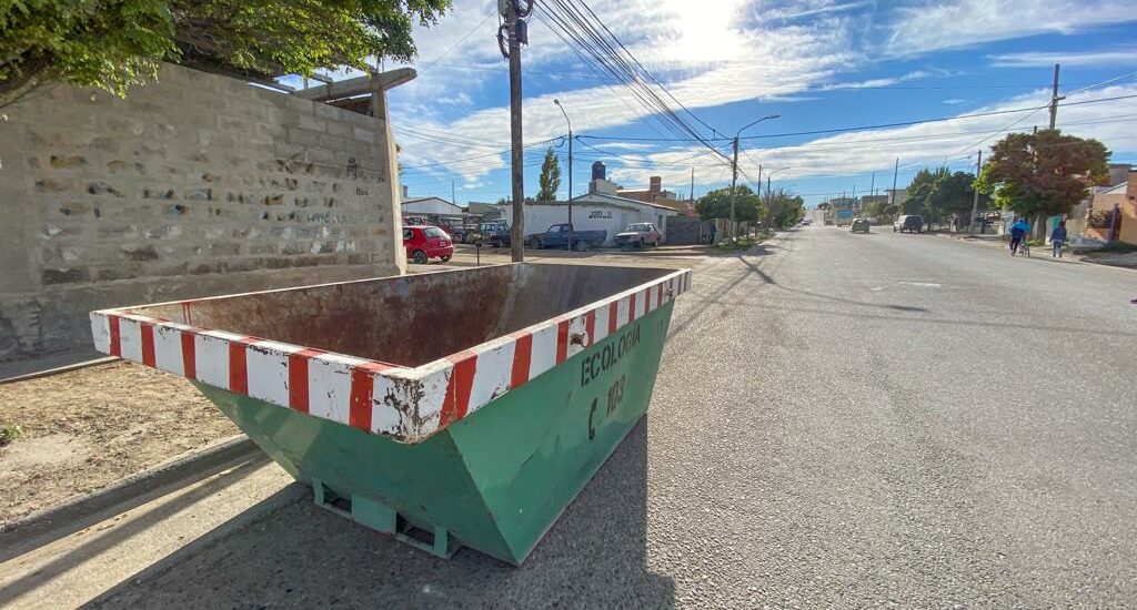 LA CAMPAÑA DE LIMPIEZA LLEGA A LOS BARRIOS GÜEMES Y GOBERNADOR GALINA