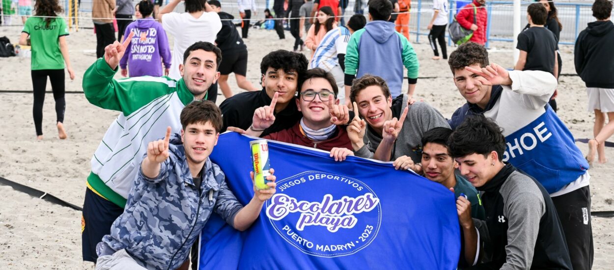 SE JUEGAN LOS INTERESCOLARES DE PLAYA EN EL PUNTO DE DEPORTES “VISITE MADRYN”