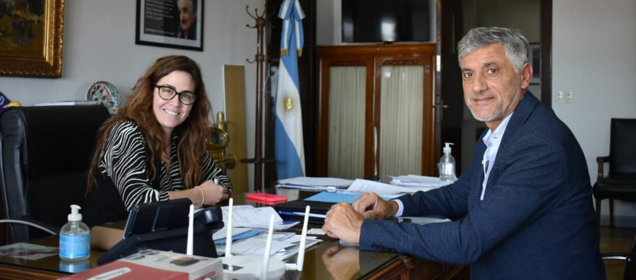 CALVO MANTUVO REUNIONES CON FUNCIONARIOS NACIONALES