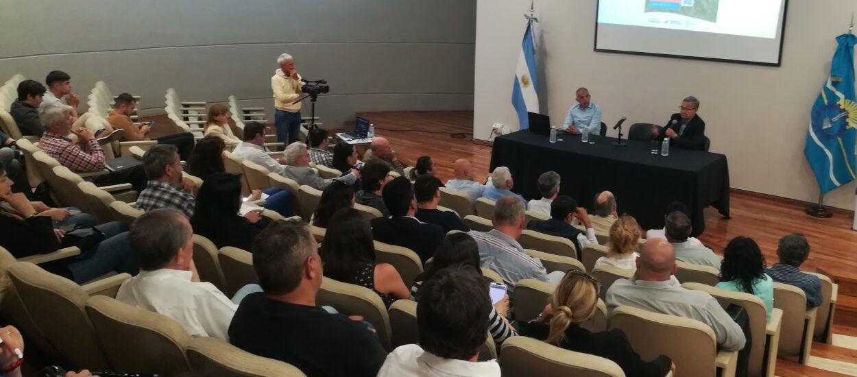 Se presentó la conferencia “Nuevas Tecnologías en Bio AgroIndustria”