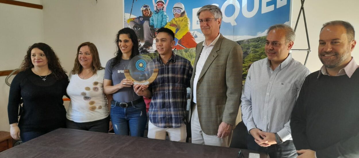 El Gobierno Provincial entregó placas de distinción del Sistema Argentino de Calidad Turística