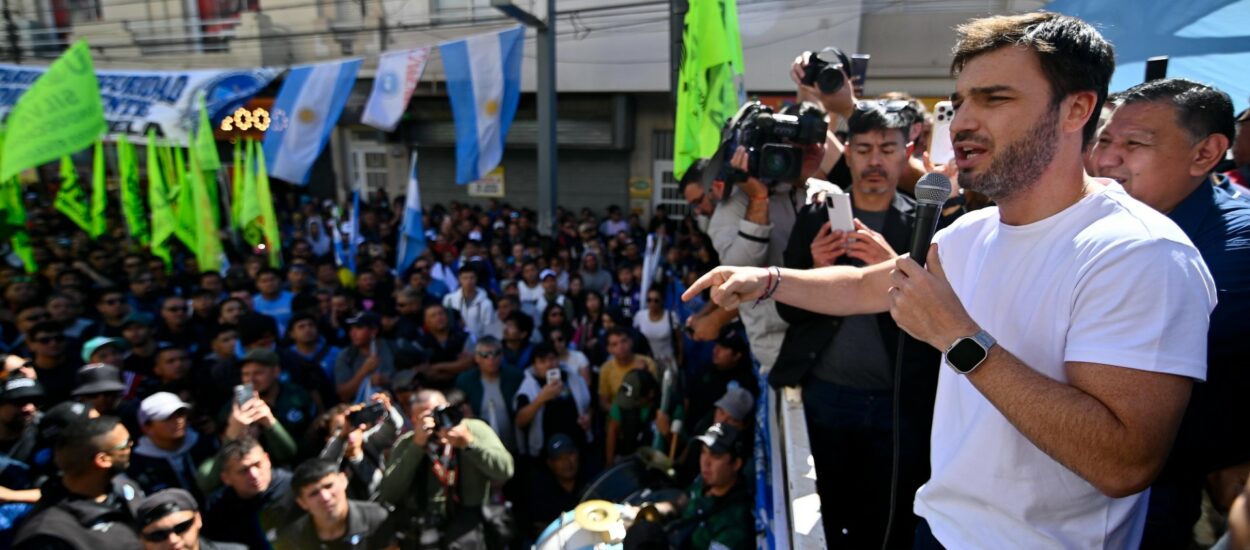 Torres: “Si el Gobierno no deja de pisarnos la cabeza, no va a salir una gota más de petróleo de esta provincia”