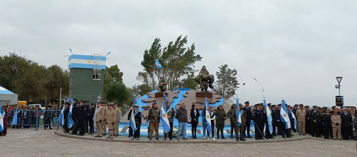 Emotivo acto en Madryn conmemora el 42º aniversario de la Gesta de Malvinas