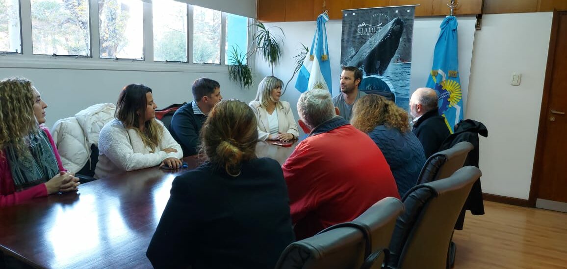 Turismo: El Gobierno del Chubut reglamentó la actividad de Senderismo en la Provincia