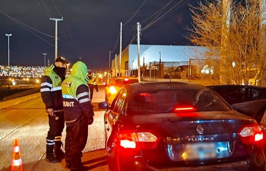 El Gobierno del Chubut controló más de 10.000 vehículos y detectó 49 conductores alcoholizados durante el fin de semana