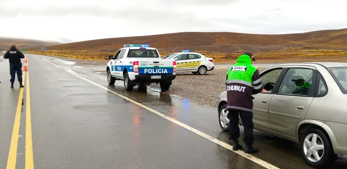 El Gobierno del Chubut retiró de circulación a 70 conductores alcoholizados y controló más de 9.300 vehículos el fin de semana