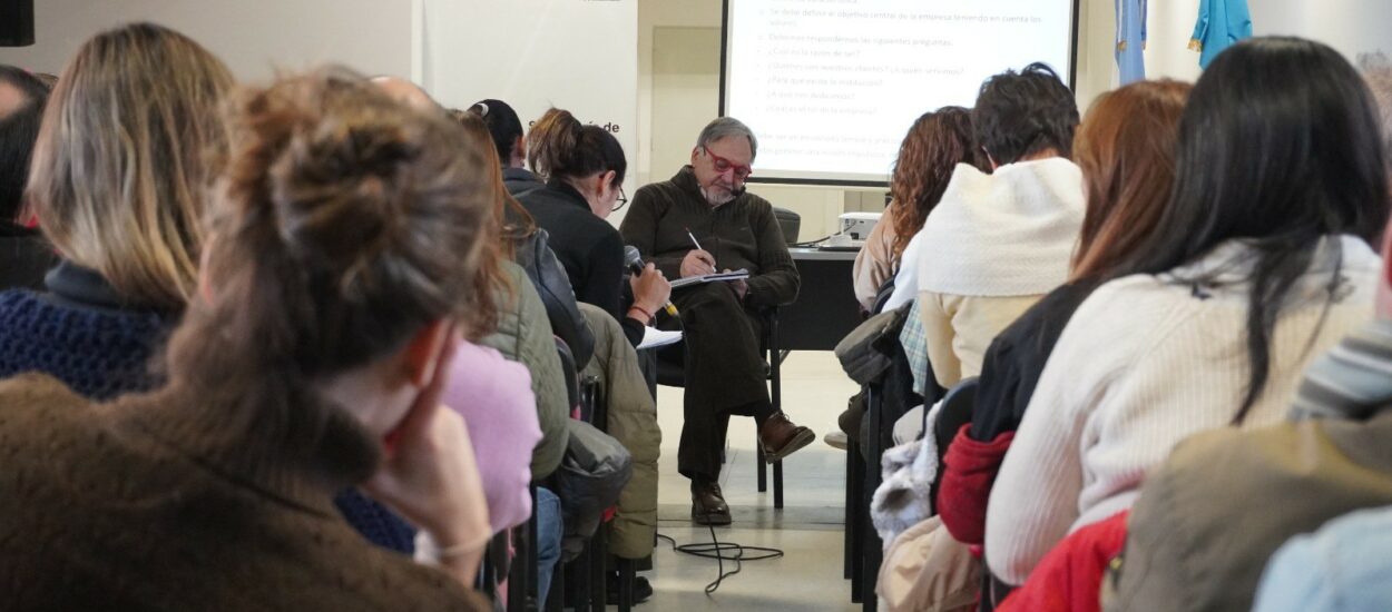 Provincia realizó en Trelew nuevo encuentro de la Diplomatura para la apertura del Hospital de Alta Complejidad