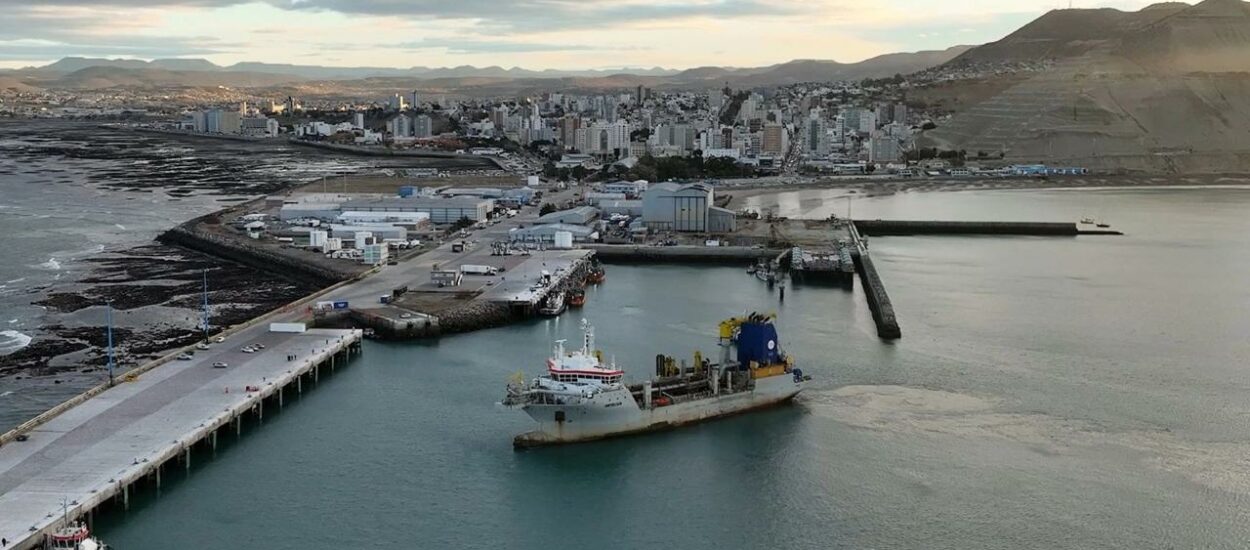 El Gobierno del Chubut finalizó la obra del dragado del puerto de Comodoro Rivadavia