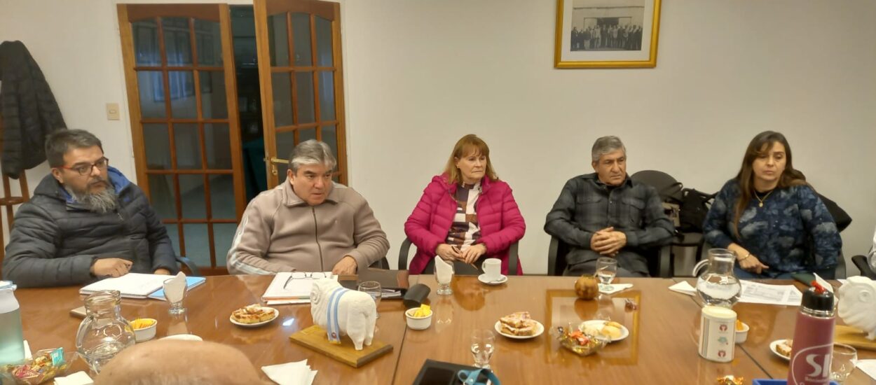 El Gobierno del Chubut trabaja junto a productores para garantizar el acceso a campos de la zona sur de la provincia