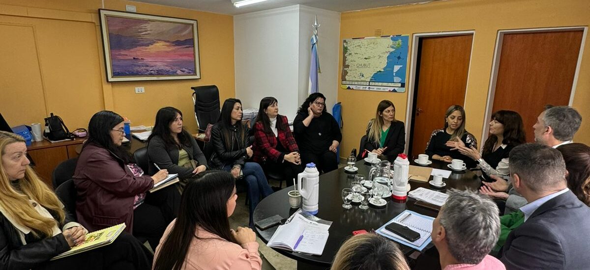 Provincia trabaja para fortalecer la protección de la niñez y adolescencia en Trelew