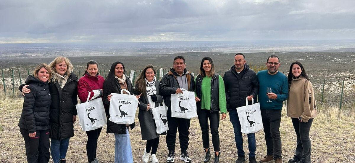 Operadores turísticos de Chile y Perú visitaron Trelew