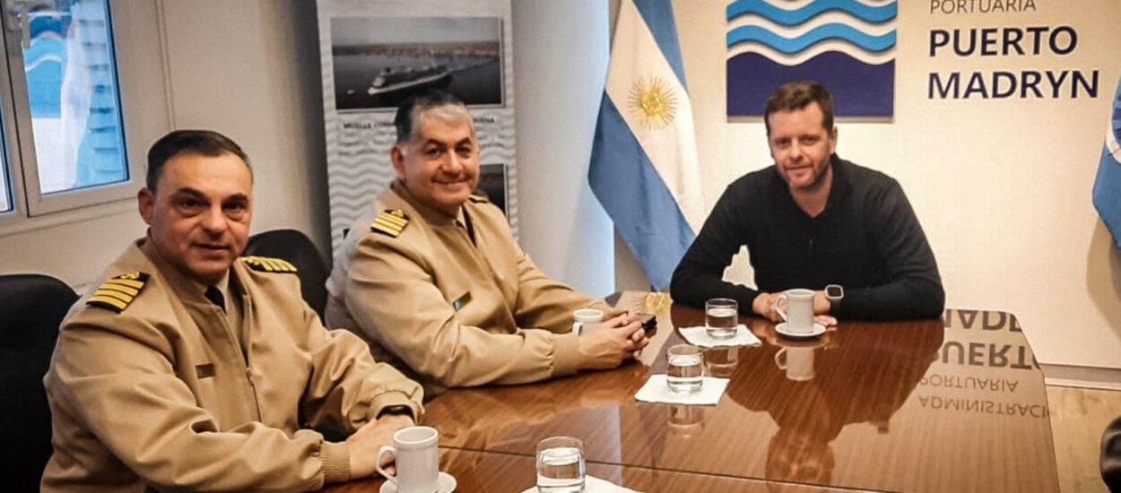 Autoridades de Prefectura Naval visitaron la Administración Portuaria de Madryn