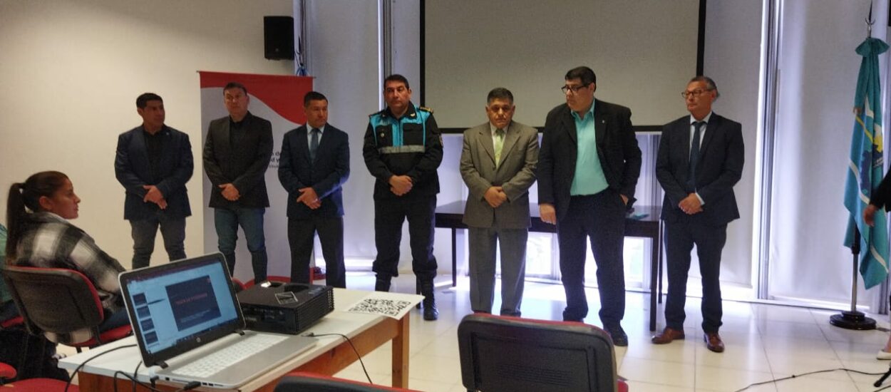 La Policía del Chubut se capacitó sobre prevención en trata y tráfico de personas