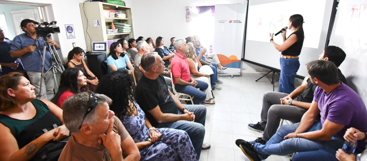 Provincia lanzó el programa “Trabajo en tu Barrio” en Trelew: una iniciativa para fortalecer el empleo y la inclusión laboral